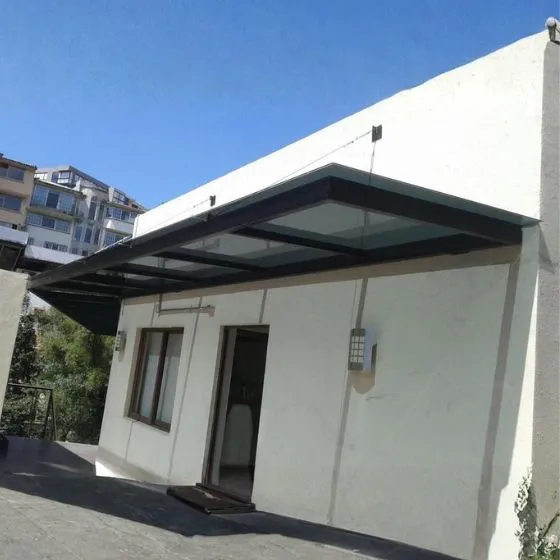 Coberturas de Vidro em Valinhos SP — Instalação em estacionamento