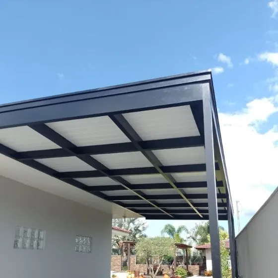 Pergotelha em Valinhos SP — Instalação em fachada comercial