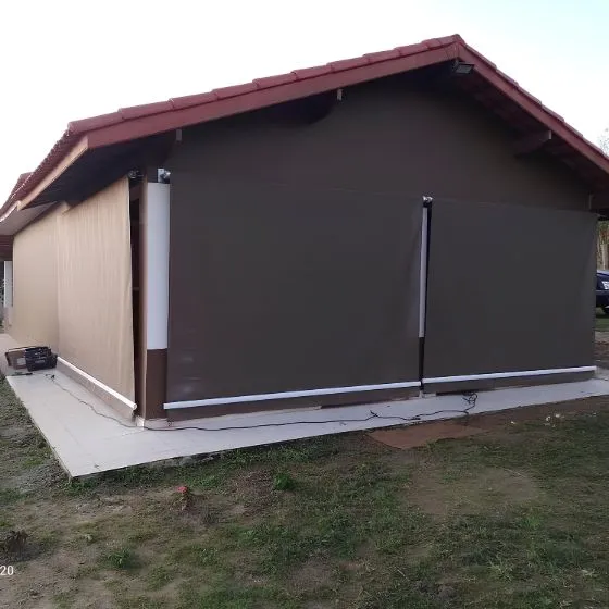 Toldo Cortina de Tela Screen em Valinhos SP — Cobertura em área de piscina