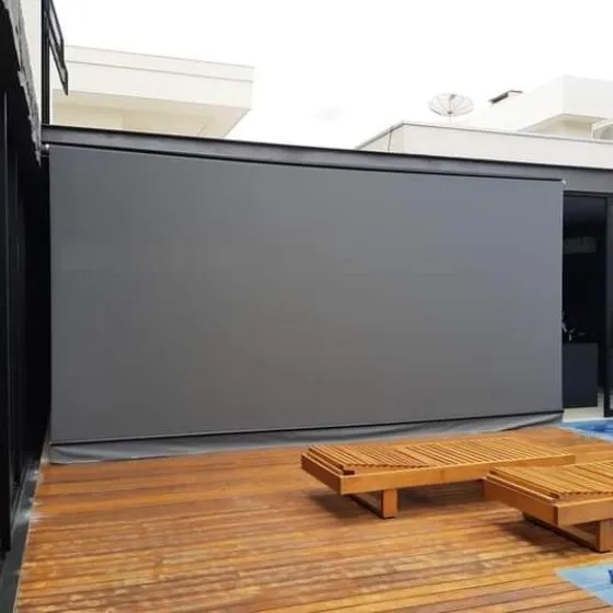 Toldo Cortina Fechamento Vertical em Valinhos SP — Cobertura em área de piscina
