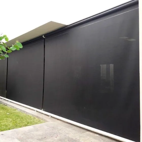 Toldo Cortina Fechamento Vertical em Valinhos SP — Instalação em estacionamento