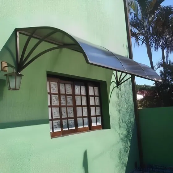 Toldo Policarbonato Alveolar em Valinhos SP — Cobertura com calha lateral para escoamento